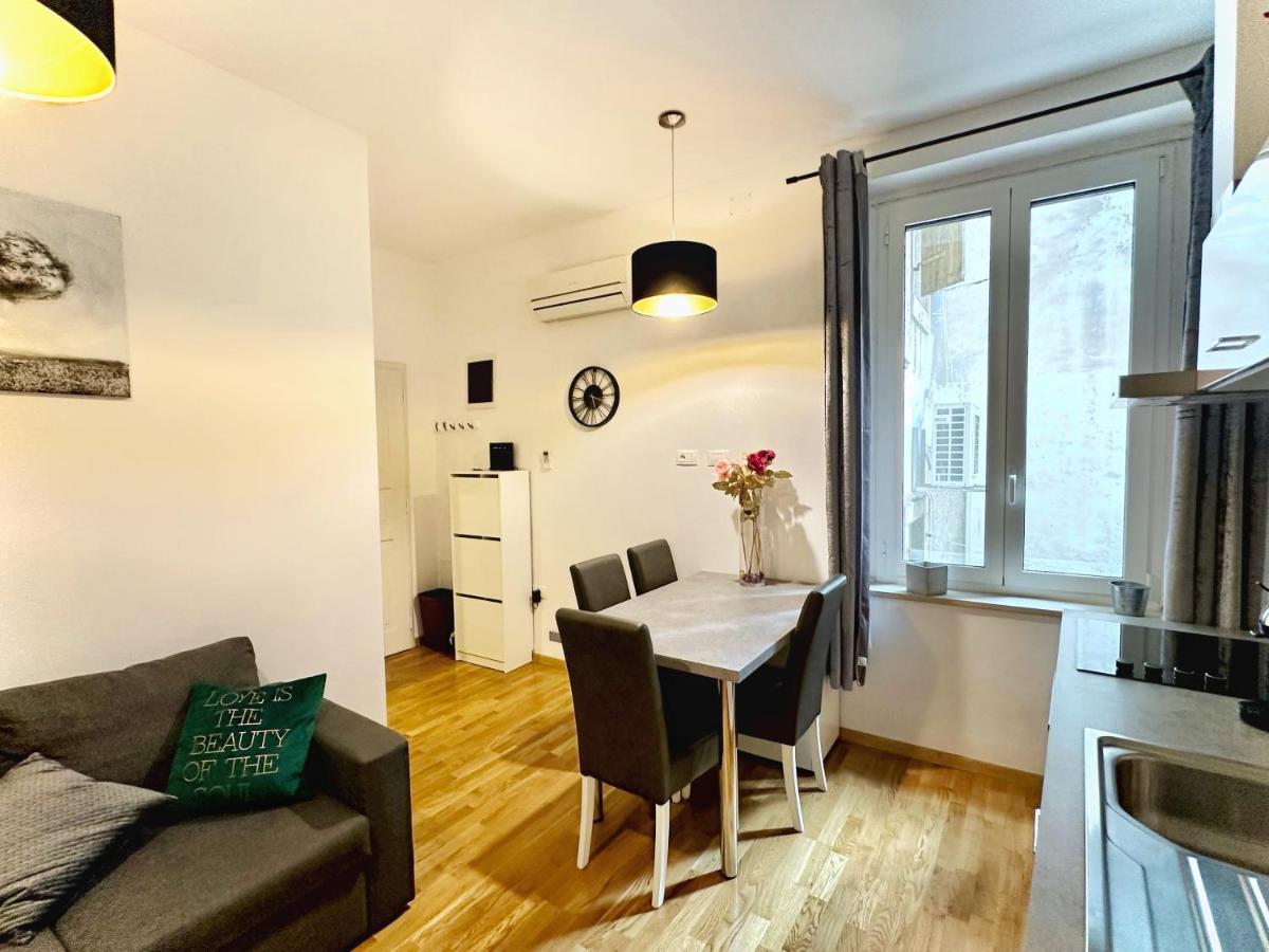 Romeo Apartments Rovigno Exterior foto